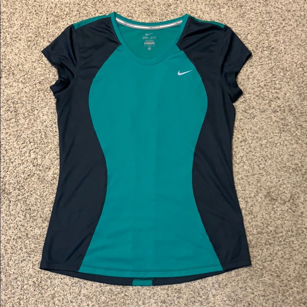 EEUC Women’s Nike Running Tee